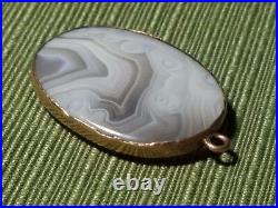 14K Solid Yellow Gold Banded Marbled Agate Pendant