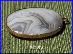 14K Solid Yellow Gold Banded Marbled Agate Pendant