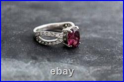 1.6ct Lab-Created Engagement Ring Oval Cut Ruby Split Shank White Gold Plated
