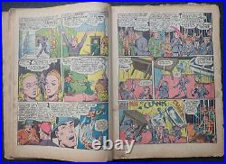 ALL-FLASH #11? VERY RARE GOLDEN AGE BEAUTY? 1943 Complete Unrestored