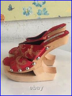 All My Children Soap Opera EDNA Red Shoes 7.5 with COA 1970-80's Sandy Gabriel