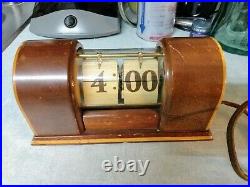 Antique 1937 New Haven Time Flip Clock All Original Art Deco Wood & Glass