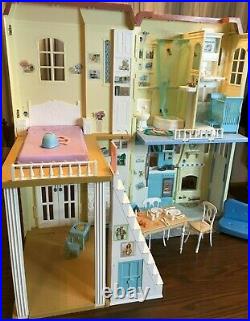 Barbie Happy Family Neighborhood Smart House, Great Shape All Sounds Lights Work