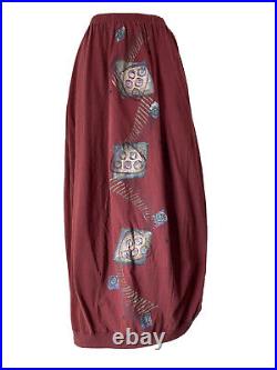 Blue Fish Clothing Size 1 Skirt Long Burgundy Cotton Knit Bubble Hem Art Print