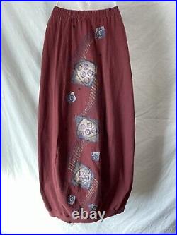 Blue Fish Clothing Size 1 Skirt Long Burgundy Cotton Knit Bubble Hem Art Print