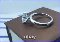 For women's 3Ct Lab-created Moissanite Ring in 925 Silver