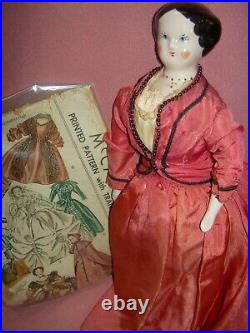 RUTH GIBBS, Play Friend Series, 7, 1940s, darling china doll, mint condition