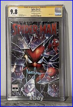 SPIDER-MAN #1 CGC 9.8 SS Signed By MICO SUAYAN EXCLUSIVE LIMITED VARIANT