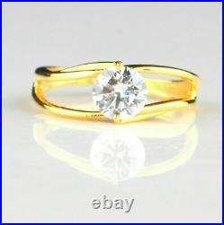 Solid 14KT Yellow Gold With 1.50Ct Round Shape Solitaire Women's Engagement Ring