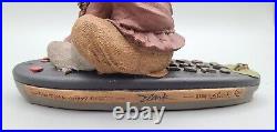 VTG SIGNED Cairne Tom Clark Showtime 1997 Gnome Sculpture 62/5324 7×7