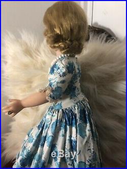 Vintage 1950s Madame Alexander Cissy Doll All Original With Her Box