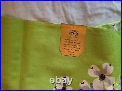 Vintage WILENDUR DOGWOOD Unused Tablecloth 54 x 70 Chartruse Lime Green NWT